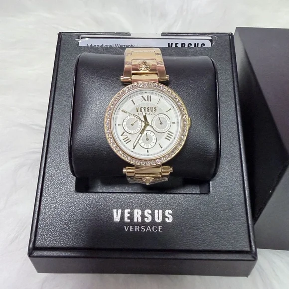 👨🏻Versus Versace Gold-Tone Men's Watch - Picture 3 of 8